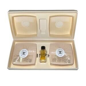 Chanel Paris No 5 Perfume and Bar Soap Set